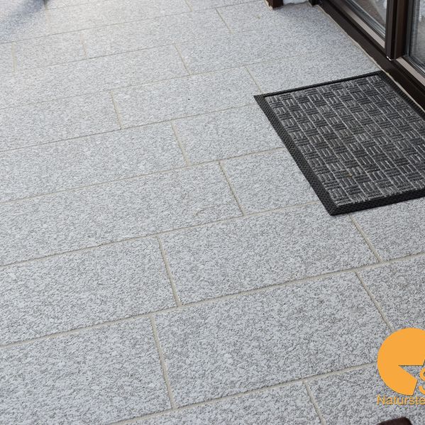 Naturstein & Pflasterbau STERN OG in Oberösterreich | Terrassen und Balkone